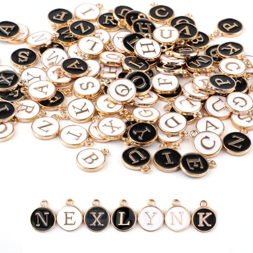 Nexlynk 104 st bokstavsberlocker för smyckestillverkning A-Z dubbelsidig metall gör-det-själv initial berlocker svart vit för armband halsband örhängen hantverk tillbehör