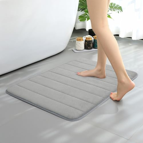 Oamwrae Tapis de Bain Absorbant, 43 x 63 cm Tapis Salle de Bain Antidérapant, Doux et Lavable en Machine, pour Douche et Baignoire, Gris