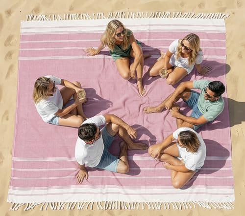 LANE LINEN Oversized Sand Free Turkish Cotton Beach Blanket – XXL Quick Dry Towel 208x208 cm – Extra Large Lightweight Beach, Camping & Picnic Blanket - Candy Pink | Oversized Beach Mat, 82x82 - For The Beach, Lawn, Lake & Tailgates - Packable, Shakes Off Sand - Roomy Family Size