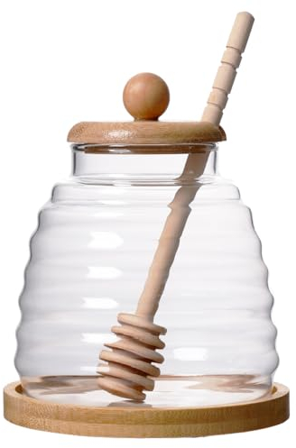 TAMUME Tarro de cristal para miel de 500 ml con cucharón de madera, posavasos de madera y tapa de madera