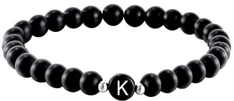 Kim Johanson Partner Perlenarmband mit Buchstabe aus Onyx Stein für Pärchen I Naturstein Freundschaftsarmband in Schwarz I Geschenk für Paare mit Gravur I Für Frauen und Männer inkl. Schmuckbeutel (K)
