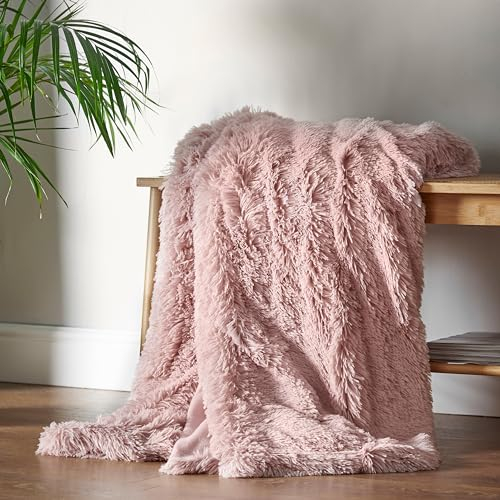 Catherine Lansfield Cuddly Deep Pile 150x200cm Blanket Throw Blush Pink