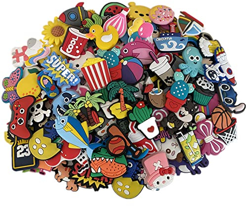 YUTOU 50 Stück PVC Schuh Charms Karikatur Schuhanhänger für Kinder Dekoration für Clog Schuhe, Armbänder, Party Geschenke (Mix)