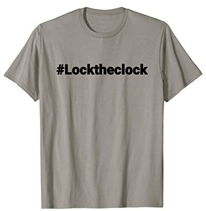 Sperren Sie die Uhr, keine Sommerzeit mehr. T-Shirt