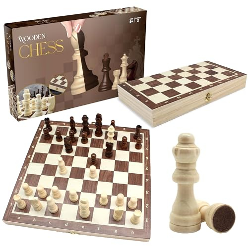 Roo Games Jeu d'échecs en bois – Échiquier en bois de pin respectueux de l'environnement avec design pliable et jeu d'échecs de voyage – Comprend un ensemble complet de 32 pièces et un rangement