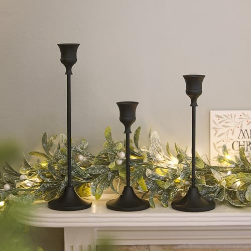 Lights4fun Lot de 3 bougeoirs noirs pour bougies en forme de bâton Décoration d'Halloween Bougeoirs modernes en métal Halloween Décoration de table Bougeoirs pour bougies à tige
