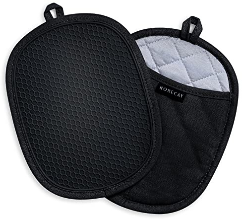 2-Pack Silicone Pot Holders for Kitchen Heat Resistant up to 500°F, Non-Slip Large Hot Pads with Pocket, Quilted Liner Trivets for Countertops Hot Pots and Pans (Black)