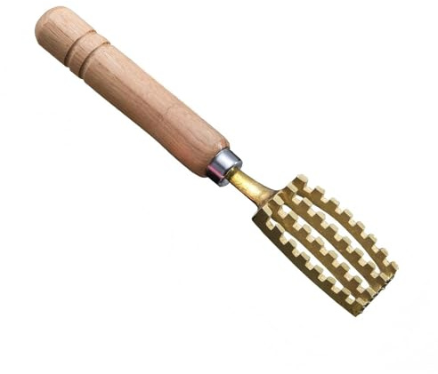 [Made in Japan] Fish Scaler Brush with Brass Serrated Sawtooth and Ergonomic Wooden Handle - Easily Remove Fish Scales Without Fuss Or Mess - Handcrafted by Japanese Artisans
