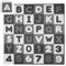 Relaxdays Puzzlematte ABC und Zahlen, 60 Teile, Spielmatte Kinder, BxT: 172x172 cm, unbedenklich, Schaumstoff, weiß-grau