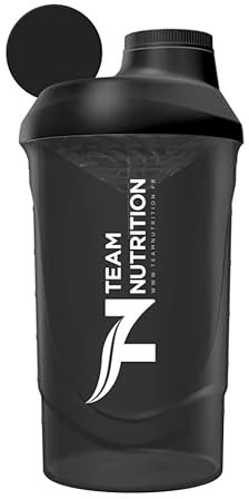 Shaker Protéine 600ml Team Nutrition | Grille Anti-Grumeaux | Sans BPA, Résistant & Anti-Fuites | Idéal Shakes, BCAA, Boissons Pré-Workout | Shaker Gradué & Compatible Lave-Vaisselle (Noir)
