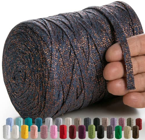 MeriWoolArt makramé, textilgarn för virkning och stickning – gör-det-själv glitter, platt t-shirt, band, garn, 10 mm tjocklek, 125 m – återvunnet bomullsgarn med Lurex, viskos (Lurex blå)