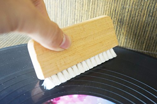 Naturel chèvres Cheveux Brosse de Nettoyage pour Disque Vinyle/Platine Disque Vinyle LP – Manche en Bois de Nettoyage – Aturally Antistatique Brosse à Poils pour aspirateur (Pas de Disque Vinyle)