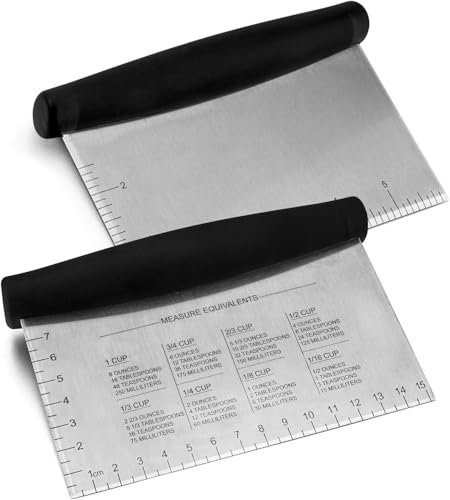 Innoteck Essentials Stainless Steel Dough Scraper - Multi-purpose Kitchen Tool with Measuring Marks - Ergonomic Rubber Handle, Ideal for Baking, Grilling, Slicing