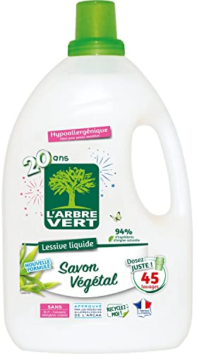 L'Arbre Vert Lessive Savon Végétal - Hypoallergénique - 45 Lavages - 94% d'ingrédients d'origine naturelle - 2.025L