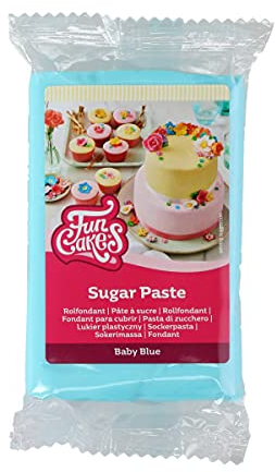 FunCakes Pasta di Zucchero Baby Blue: facile da usare, liscia, flessibile, morbida e pieghevole, perfetta per decorare torte, halal, kosher e senza glutine. 250 gr