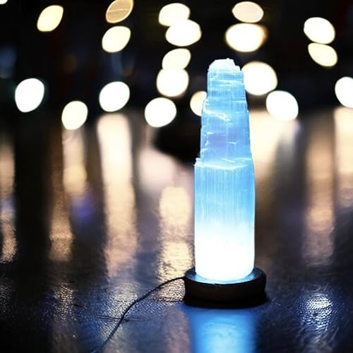 4All Lampe LED USB en cristal de sélénite faite à la main - Multicolore - Torre de montagne - Énergie spirituelle et guérison - Décoration d'intérieur - Lampe de table - Base en bois minéral (15 cm)