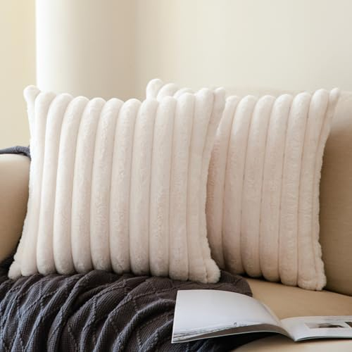 mosayt Kissenbezug 50x50 Fell Plüsch 2 STK. Creme Ultra weich flauschig Boho Deko Weihnachten Sofa Kissenbezüge Kissenhülle Dekokissen Couchkissen Sofakissen Wohnzimmer Herbst Winter Home Decor