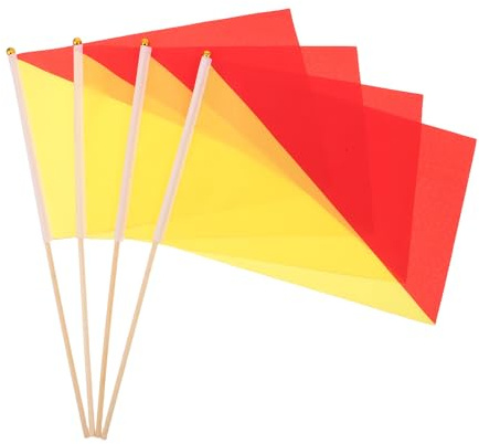 Gogogmee Lot de 4 drapeaux d'arbitre rouge et jaune pour le football - Drapeaux de signalisation sur mât en bois pour les matchs et l'entraînement - Accessoires pour juges de ligne