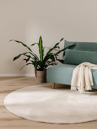 benuta Basic Kunstfaser Fellteppich Furry - Beige Rund 120 cm - Weicher Wohnzimmerteppich - Anti-Rutsch-Rückseite - Waschbar - Für Fußbodenheizung geeignet