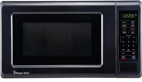 Magic Chef 0.7 cu. ft. Countertop Microwave in Black - 700W (10.1H x 17W x 12.5D) MC77MB