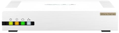 QNAP QHora-321 Routeur connecté 2.5 Gigabit Ethernet Blanc