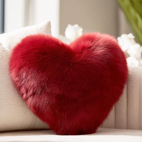 Wucidici Red Heart Pillow, Faux Fox Fur Heart Decorative Pillows, Heart Shaped Throw Pillow for Bed, Soft Fluffy Decorative Cushion for Chair Sofa Living Room - Plush Pillow Home Decor