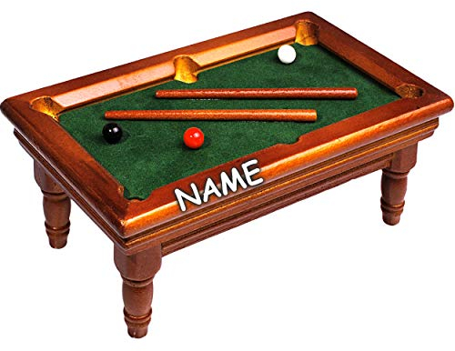 alles-meine.de GmbH Miniatur - Billardtisch mit Kugeln & 2 Queue Stäben - Holz - inkl. Name - Maßstab 1:12 - Billard - Spiel Puppenhaus - Puppenstube - Poolbillard - Snooker ..