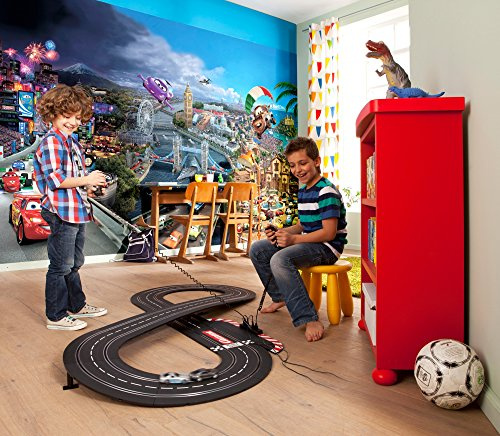 Komar Disney Pixar Bilar Värld Tapet Väggmålning, vinyl, Flerfärgad, 368 x 0,2 x 254 cm