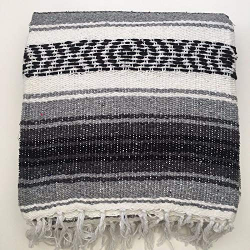 DistinctLook Mexican Falsa Blanket/Throw/Rug, 6 colours HAND LOOMED Recyled Yarn Yoga Meditation Camping Picnic (Grey)
