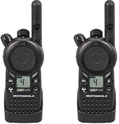 Motorola Professional CLS1410 5-Mile 4-Channel UHF Two-Way Radio (Two Count)