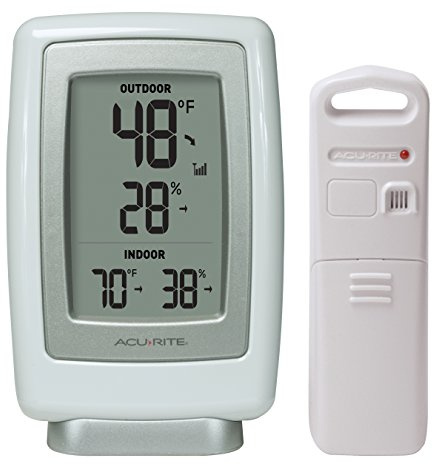 AcuRite 00611 Indoor Outdoor Thermometer with Wireless Temperature Sensor & Hygrometer White Small
