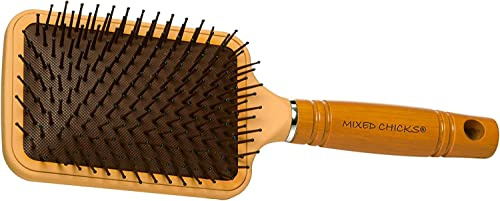 Mixed Chicks Paddle Brush