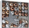 Spetebo Weihnachtsbaumschmuck Set - 45 teilig in Metalltönen (Kupfer, Silber, Gold etc.) - 36 Kugeln, Weihnachtsbumspitze, Dekosterne und Kette