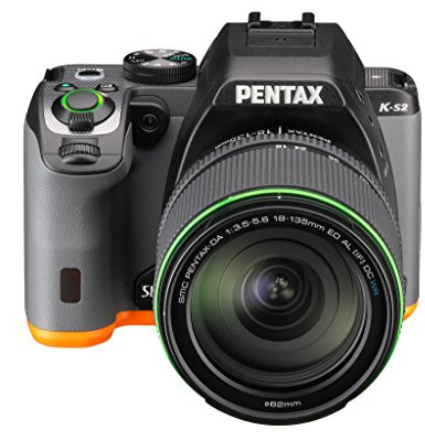 Pentax K-S2 Appareil photo reflex numérique 3 (7,62 cm) 20 Mpix Wi-Fi HDMI USB Noir/Orange + Objectif 18-135 mm WR