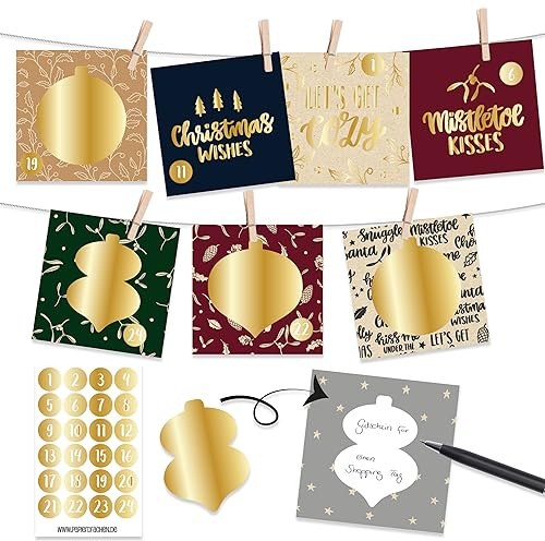 Pappersdrake Julkalender Individuell Adventskalender med Skrapkort 12 x 12 cm – 24 Kort för Personanpassning, 24 Nummerklistermärken (Guld), Snöre och 24 Träklämmor att Hänga upp – Julmönster – Set 3