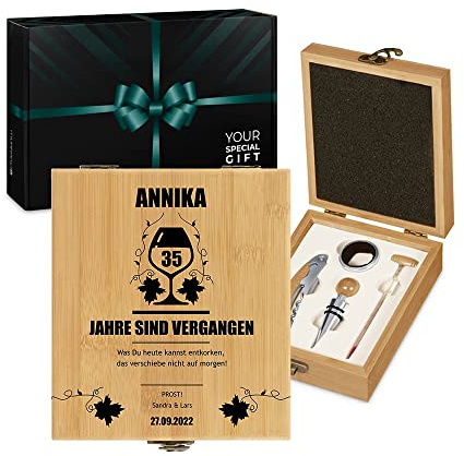 Maverton - Juego de Vino - Set Vino Personalizado- Accesorio con Caja Grabado - 4 Piezas con Abridor de Botellas - Regalos Amigas Originales - Idea Regalo Mujer para Cumpleaños - Planta