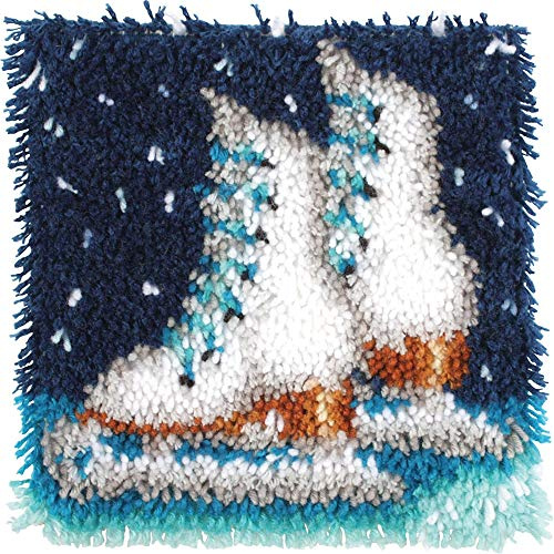 DL-YTG Latch Hook Kits Pillow Snow Shoes Crochet Yarn Cushion Colour Pre-Printed Canvas Rug Needlework DIY Pillowcase Hook and Latch Kit Christmas Home Arts Crafts Sofa Decoration 42x42cm/17 X17