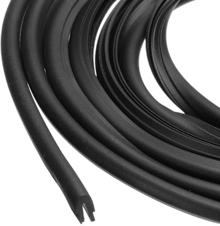 PATIKIL Rubber Edge Trim, 13.1ft x 3.5mm x 5mm U Channel Rubber Guard Seal Strip Protector Fit for 0.7mm Edge for Car Doors Hatches Sheet Metal Table Corners Steel Plates, Black