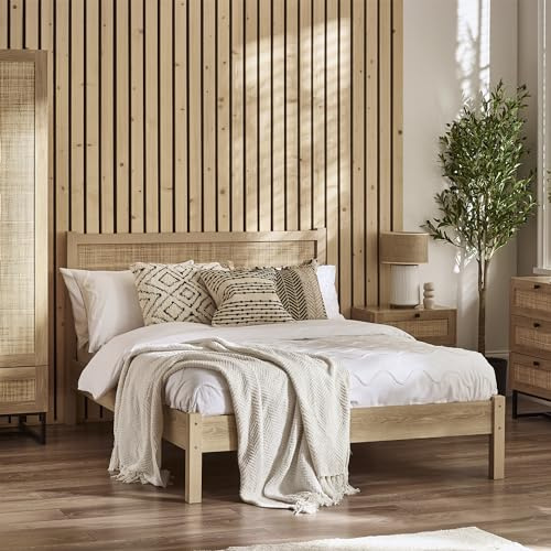 Julian Bowen Padstow Rattan 135Cm Double Bed - Oak