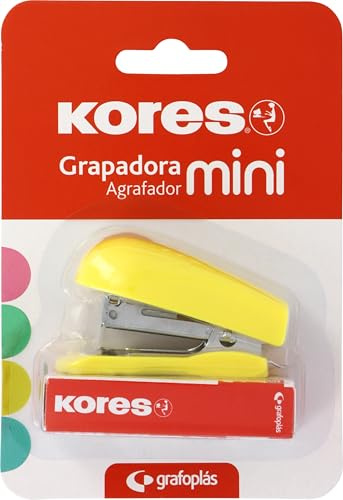 Kores - Mini cucitrice gialla + 1000 graffette 24/6, compatibile con 26/6, capacità 12 fogli carta 80g, 6x4,5x3cm, distanza graffatura 17mm, ideale come materiale da ufficio, perfetto per astuccio