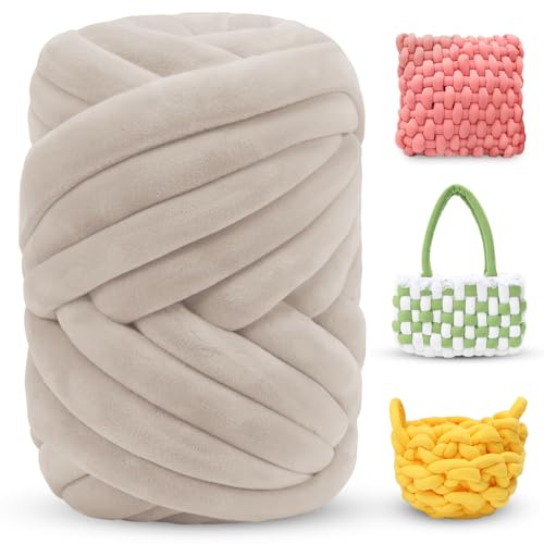 LEREATI Thick Chunky Yarn for Arm Knitting Jumbo Tube Soft Chunky Knit Blanket Velvet Yarn for Crocheting Handbags Hand Knitting Pet Bed Rugs Pillows Crafts (500g, Beige)