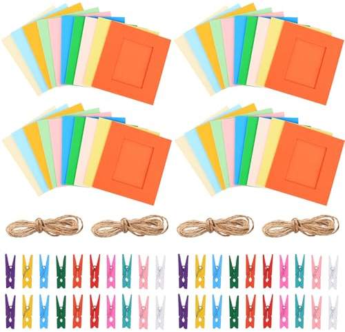 10 PcsCadres Photo en Papier Coloré, Cadres en Carton Kraft Papier, 8,8 x 9,4 cm Cadres Photo Suspendus Décoration Murale pour Décoration de Maison Bureau, avec Pinces en Bois et Corde de Chanvre