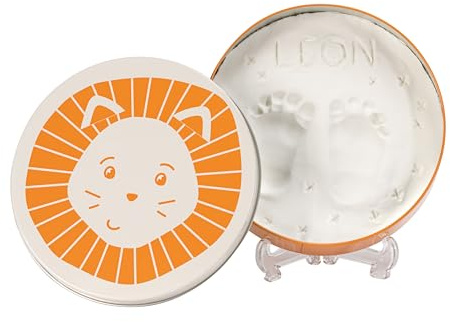 Baby Art Magic Box Lion rund förvaringslåda i metall med modelleringsmassa, set för händer och fötter, gåva till födsel eller dop