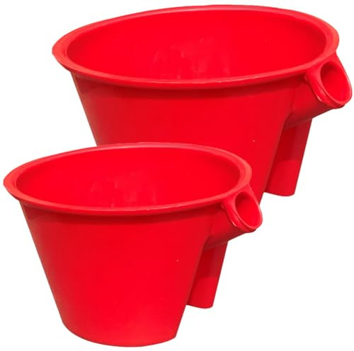 Yardwe 2pcs Garden Water Scoop Ergonomic Plastic Watering Ladles for Care Capacity Water Bailers for Flowers Vegetables Practical Outdoor Gardening Tools