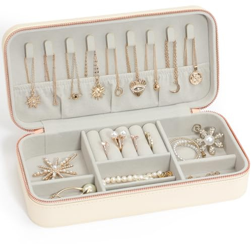 V-LAFUY Travel Jewelry Case, Small Jewelry Organizer Box Portable Jewellery Box for Rings Earrings Necklaces Bracelets, Beige C