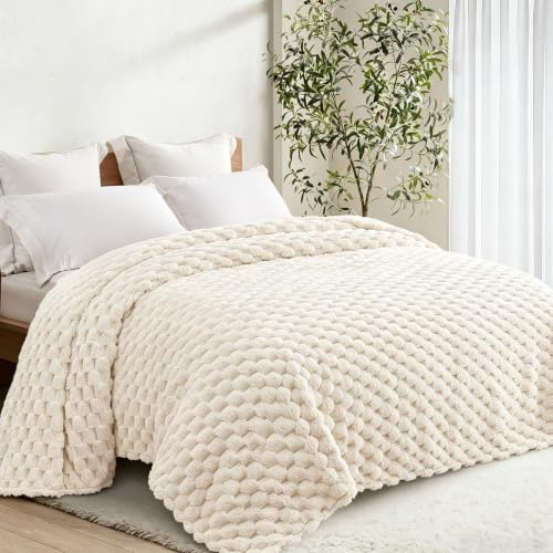 Whale Flotilla Soft 3D Jacquard Fleece King Size Bed Blanket, 230x264CM | Ivory, Lightweight Breathable Soft Cozy Blankets, All Seasons, Fluffy Microfiber, Bed Cover Sheet Bedspread Sofa Couch