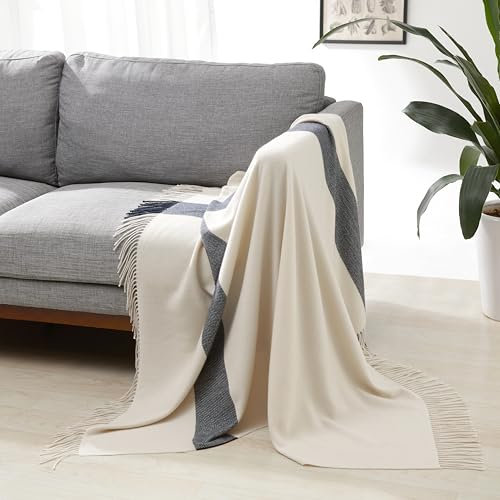 Amazon Basics Room Décor Throw Blanket, Lightweight, recycled polyester, 127 x 152 cm, Ivory With Blue Cross-check Pattern