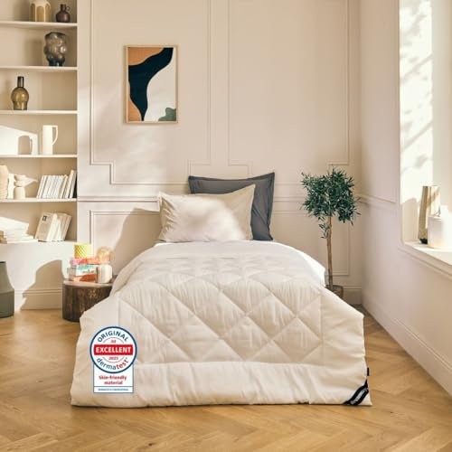 DREAMWAY - Sommerdecke 135x200 cm - Ultraleichte 150 GSM Decke für den Sommer - Dünne Mikrofaser Steppdecke - Oeko-TEX Zertifiziert - Allergiker Bettdecke 135x200 - Washbar