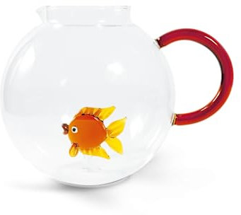 Brocca LUNA PARK (pesciolino rosso). Brocca in vetro borosilicato con decoro “Pesciolino Rosso” in vetro colorato all’interno. Capacità: 1.7 L. Misure: 22x17,5x18,5 cm.