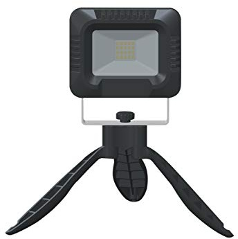 Müller-Licht Bill 10 W LED Akku-Baustrahler inkl. Dreibein, optimale Helligkeit (6500K), IP44 geschützt, 700lm, Akkulaufzeit 3,5h, für Baustelle, Werkstatt, Garage, Camping, 120cm Zuleitung, schwarz